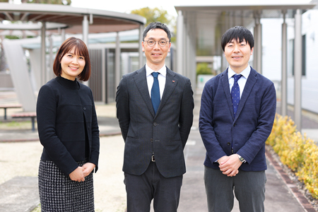 四国化成工業(株)