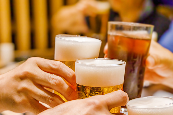 移住先に知り合いがいない…そんなIターン後の孤立を防ぐ「同窓会ネットワーク」